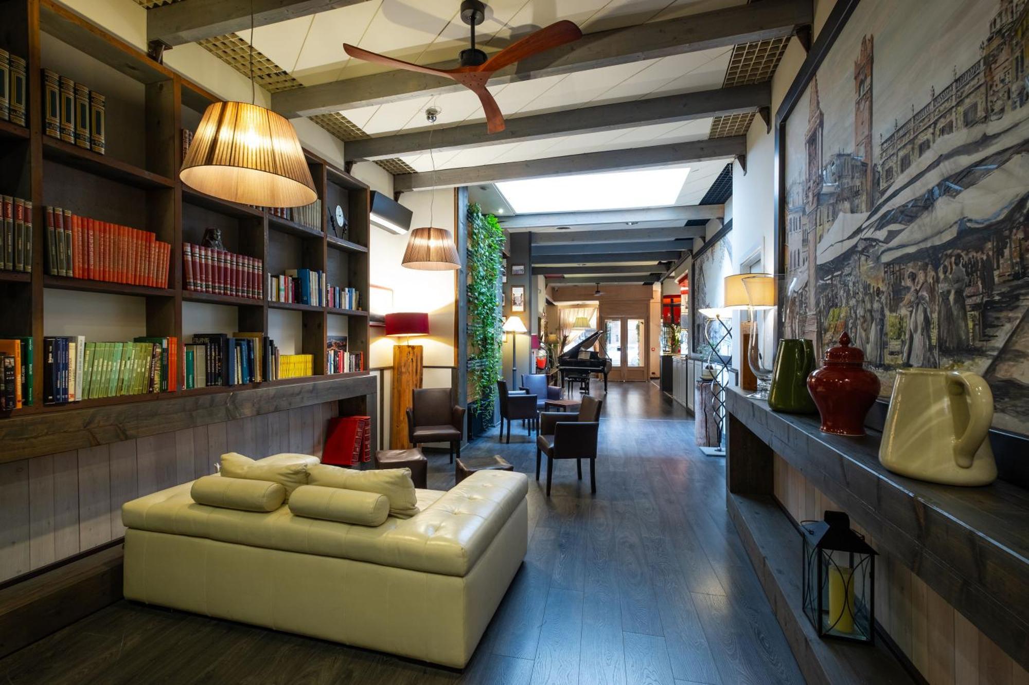 Hotel Italia Verona Esterno foto