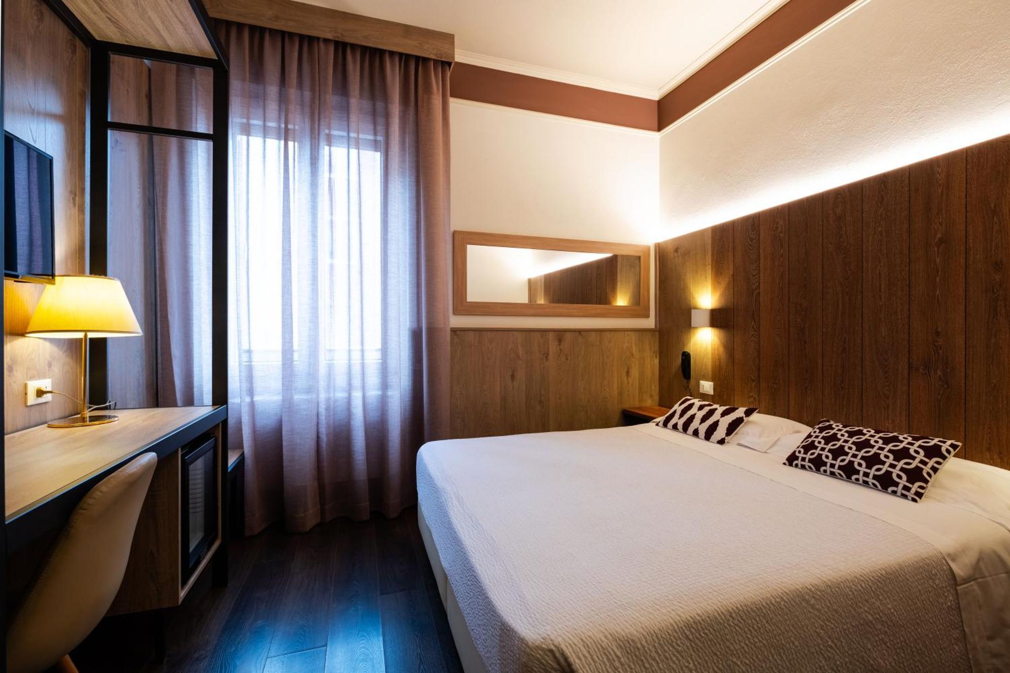 Hotel Italia Verona Esterno foto