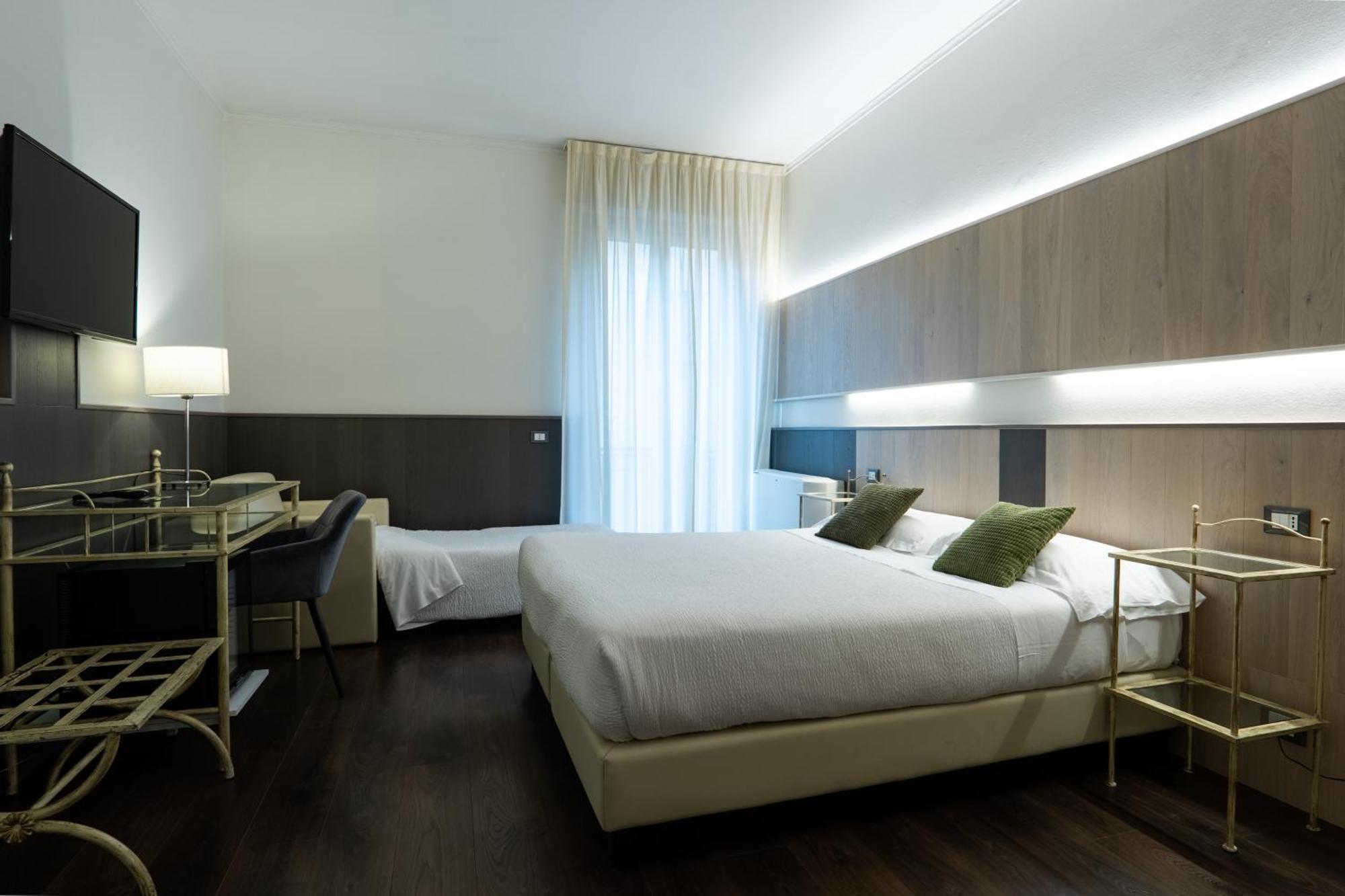 Hotel Italia Verona Esterno foto